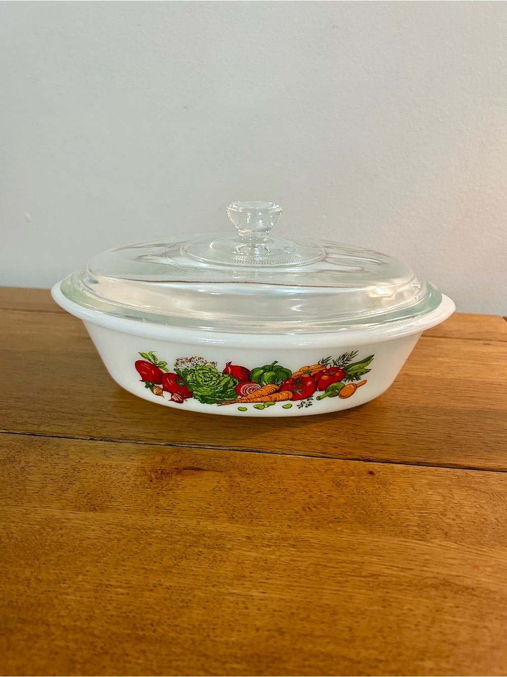 Rare Vintage glasbake milk  Glass Casserole Dish with Clear Lid